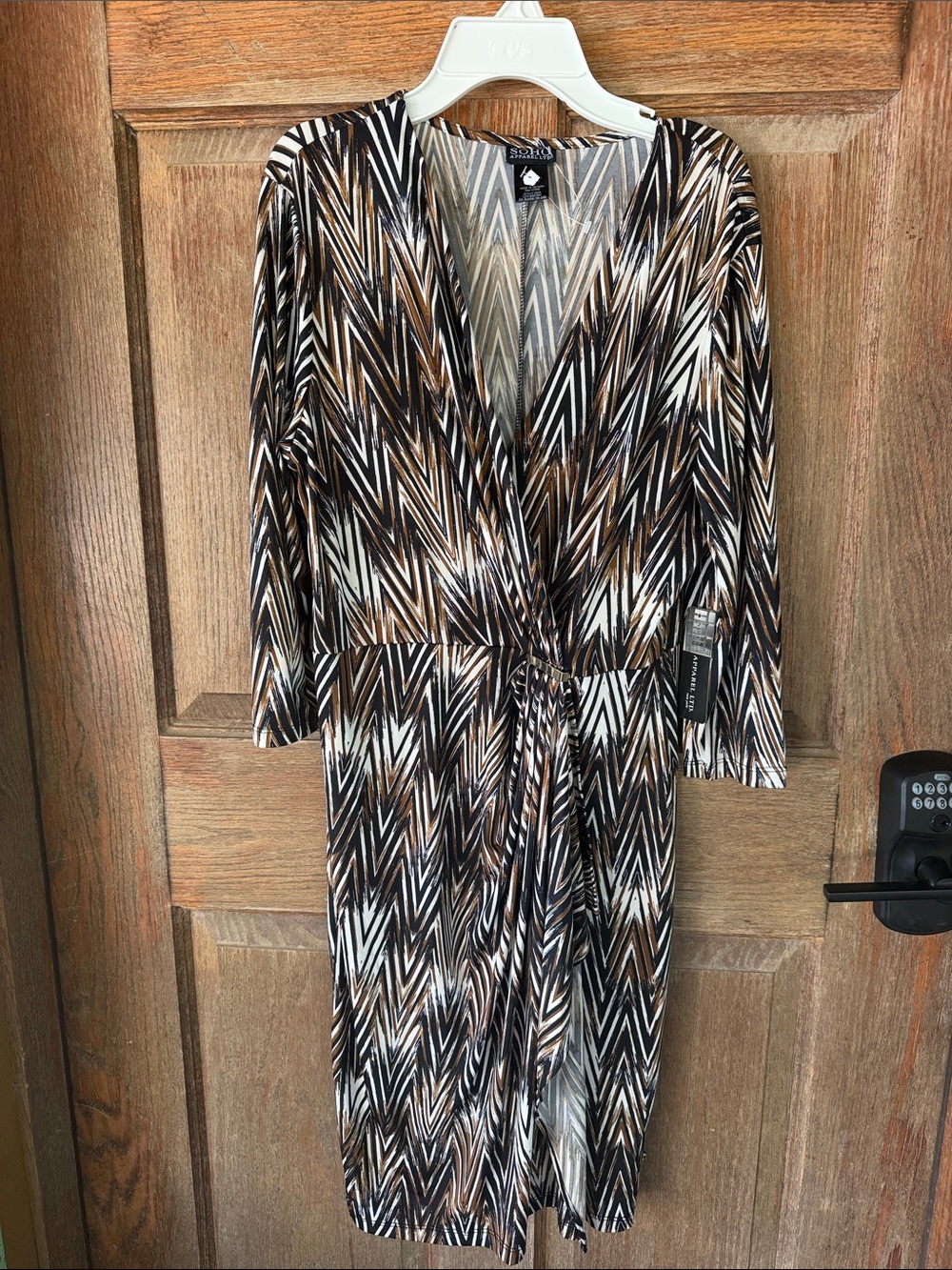 Soho Apparel Brown Black White Chevron Midi Dress